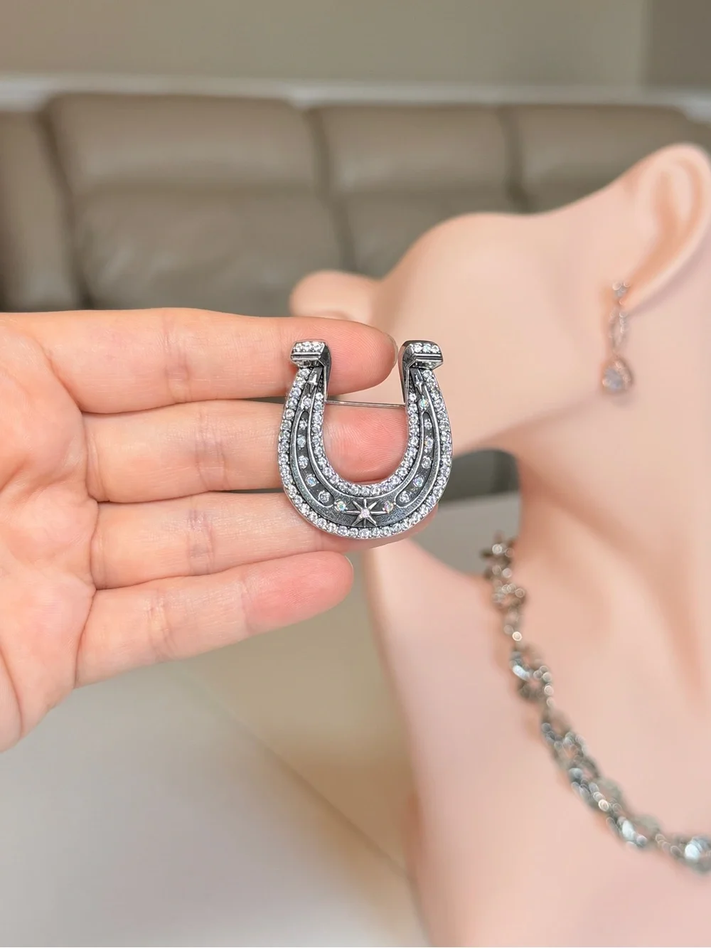 Anthropologie elegant horseshoe